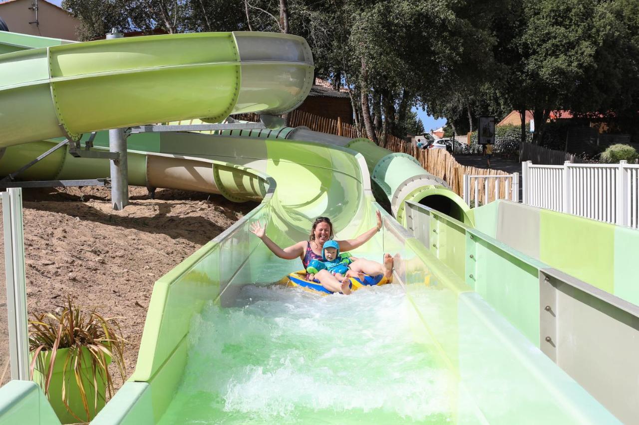 Camping Le Petit Rocher Longeville-sur-Mer Exterior foto