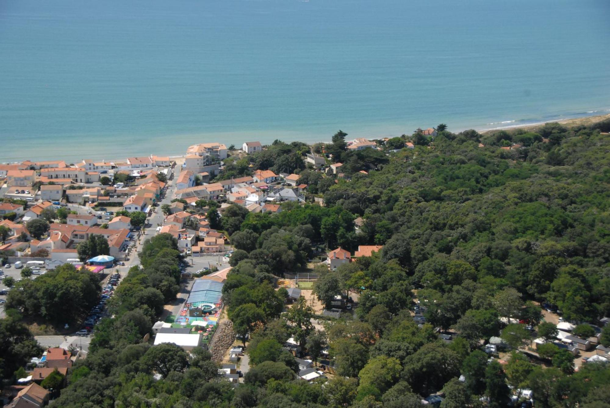 Camping Le Petit Rocher Longeville-sur-Mer Exterior foto